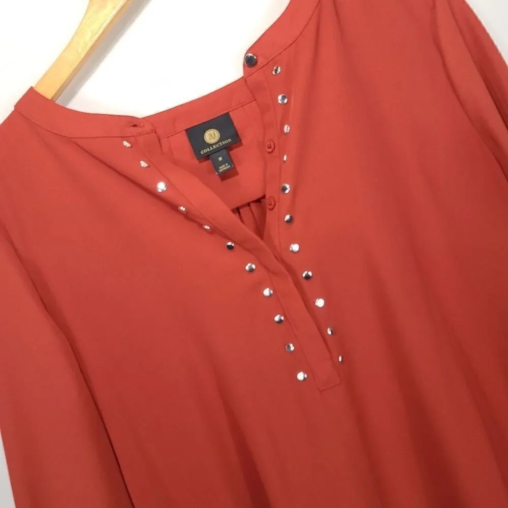 JM Collection Rivet Pleated-Back Blouse - Picture 8 of 12